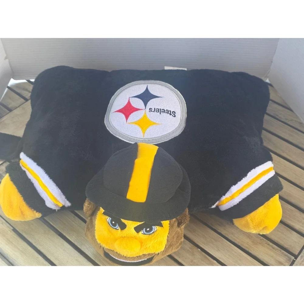 Pittsburgh Steelers Steely McBeam Pillow Pets NFL Mascot Plush Black Gold 20in